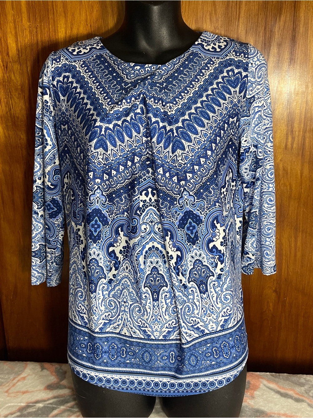 Liz Claiborne Blue and White Paisley Long Sleeve Top